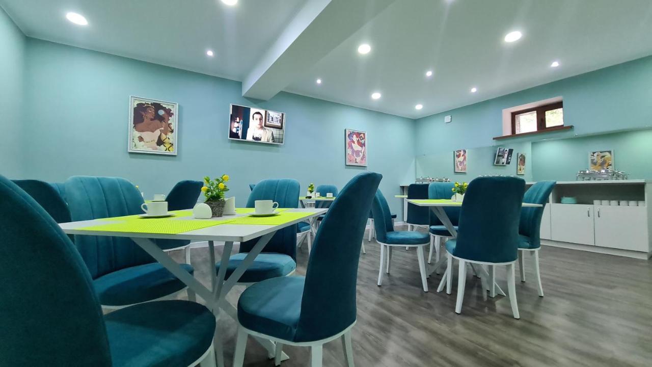 Cryptohotel.Club อัลมาตี ภายนอก รูปภาพ
