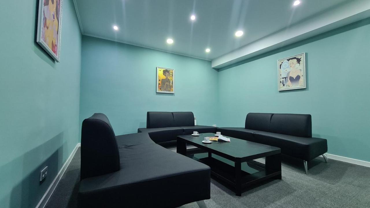 Cryptohotel.Club อัลมาตี ภายนอก รูปภาพ